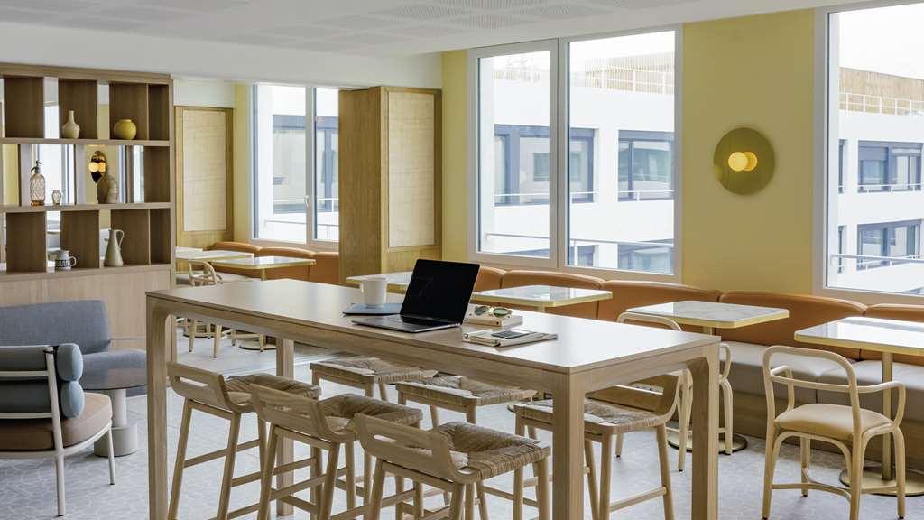 Okko Hotels Nice Aeroport المرافق الصورة